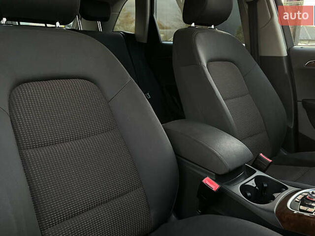 Білий Ауді Ку 5, об'ємом двигуна 1.98 л та пробігом 254 тис. км за 11200 $, фото 19 на Automoto.ua