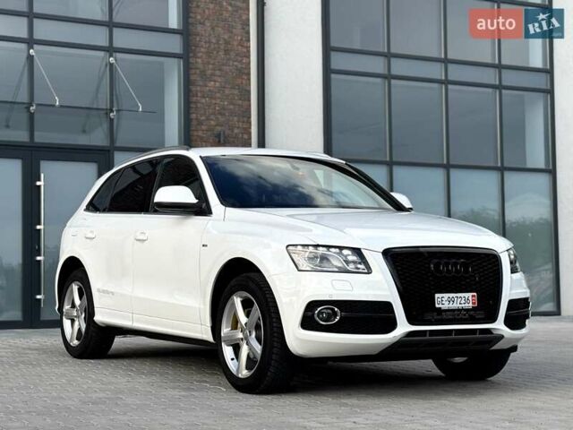 Білий Ауді Ку 5, об'ємом двигуна 2 л та пробігом 156 тис. км за 12690 $, фото 13 на Automoto.ua