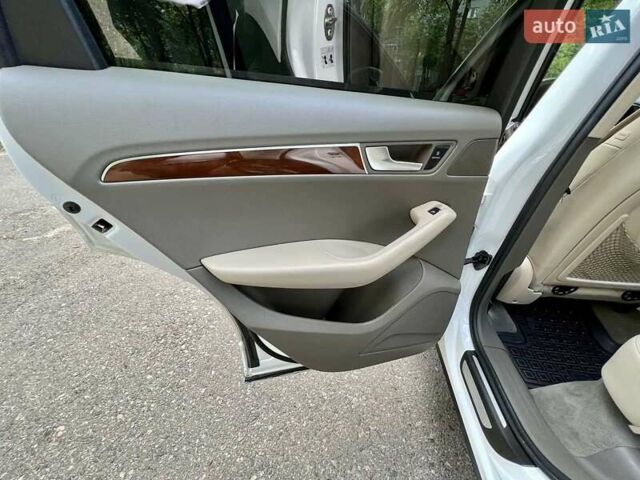 Білий Ауді Ку 5, об'ємом двигуна 3.2 л та пробігом 173 тис. км за 12500 $, фото 26 на Automoto.ua