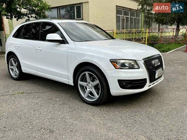Белый Ауди Ку 5, объемом двигателя 3.2 л и пробегом 173 тыс. км за 13500 $, фото 5 на Automoto.ua
