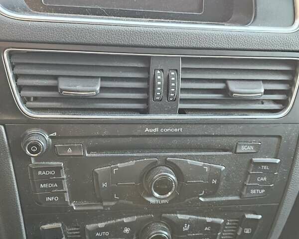 Белый Ауди Ку 5, объемом двигателя 1.98 л и пробегом 200 тыс. км за 8500 $, фото 19 на Automoto.ua