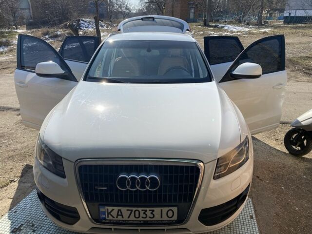 Белый Ауди Ку 5, объемом двигателя 2 л и пробегом 180 тыс. км за 14950 $, фото 14 на Automoto.ua