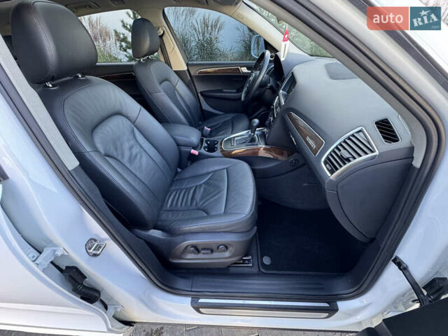 Белый Ауди Ку 5, объемом двигателя 2 л и пробегом 169 тыс. км за 11600 $, фото 20 на Automoto.ua