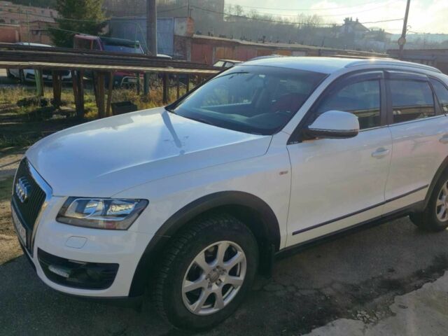 Белый Ауди Ку 5, объемом двигателя 2 л и пробегом 212 тыс. км за 16000 $, фото 6 на Automoto.ua