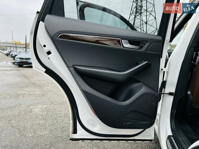 Білий Ауді Ку 5, об'ємом двигуна 1.98 л та пробігом 272 тис. км за 14700 $, фото 16 на Automoto.ua