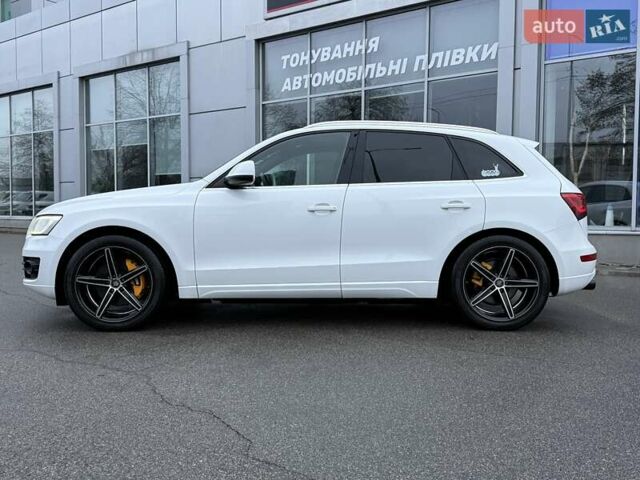 Белый Ауди Ку 5, объемом двигателя 1.98 л и пробегом 270 тыс. км за 12700 $, фото 3 на Automoto.ua