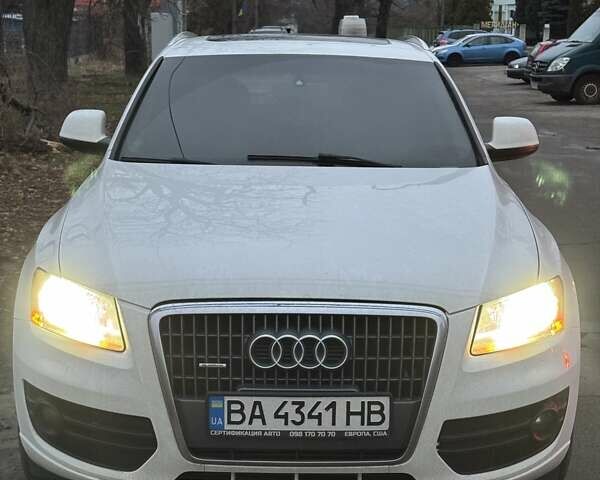 Белый Ауди Ку 5, объемом двигателя 1.98 л и пробегом 152 тыс. км за 14000 $, фото 5 на Automoto.ua