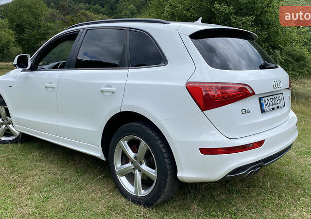 Белый Ауди Ку 5, объемом двигателя 1.97 л и пробегом 327 тыс. км за 15900 $, фото 4 на Automoto.ua