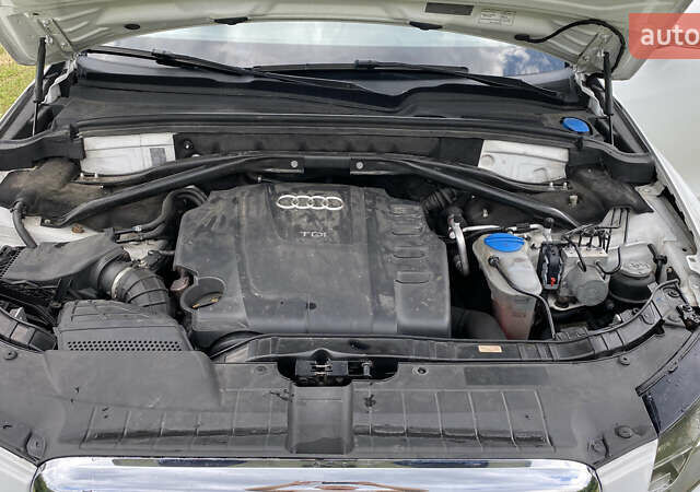 Белый Ауди Ку 5, объемом двигателя 1.97 л и пробегом 327 тыс. км за 15900 $, фото 18 на Automoto.ua