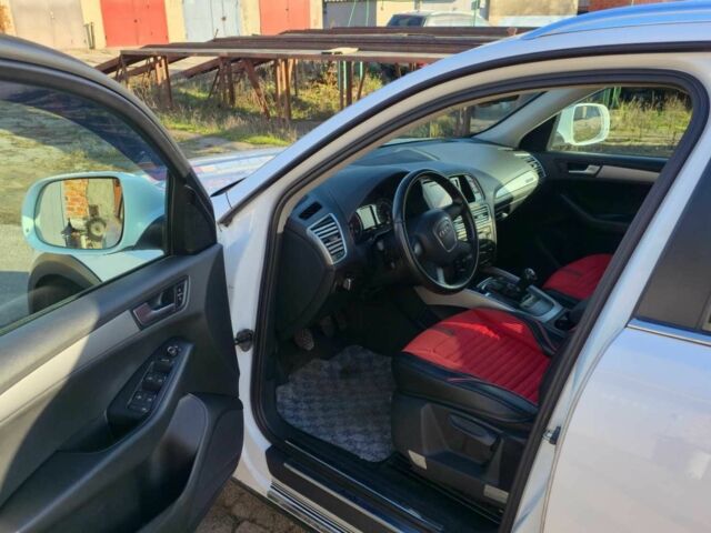 Белый Ауди Ку 5, объемом двигателя 2 л и пробегом 212 тыс. км за 16000 $, фото 8 на Automoto.ua