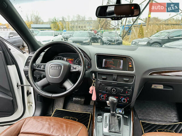 Білий Ауді Ку 5, об'ємом двигуна 1.98 л та пробігом 272 тис. км за 14700 $, фото 19 на Automoto.ua