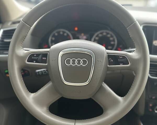 Ауди Ку 5 2011 в Буче на Automoto.ua Белый Ауди Ку 5, объемом двигателя 2 л и пробегом 222 тыс. км за 12950 $, фото 30 на Automoto.ua