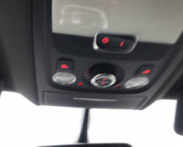 Белый Ауди Ку 5, объемом двигателя 0 л и пробегом 340 тыс. км за 14500 $, фото 23 на Automoto.ua