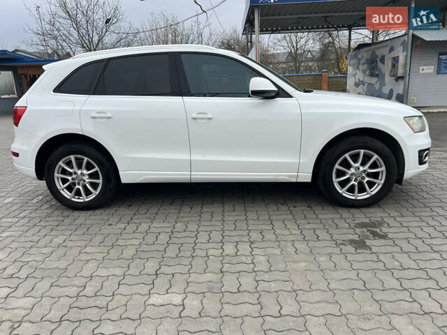 Белый Ауди Ку 5, объемом двигателя 1.98 л и пробегом 291 тыс. км за 10300 $, фото 3 на Automoto.ua