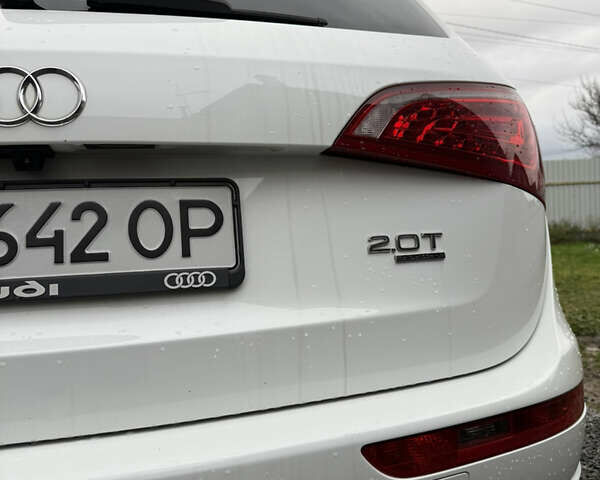 Белый Ауди Ку 5, объемом двигателя 1.98 л и пробегом 130 тыс. км за 11600 $, фото 11 на Automoto.ua