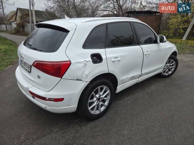 Белый Ауди Ку 5, объемом двигателя 1.97 л и пробегом 272 тыс. км за 9900 $, фото 5 на Automoto.ua