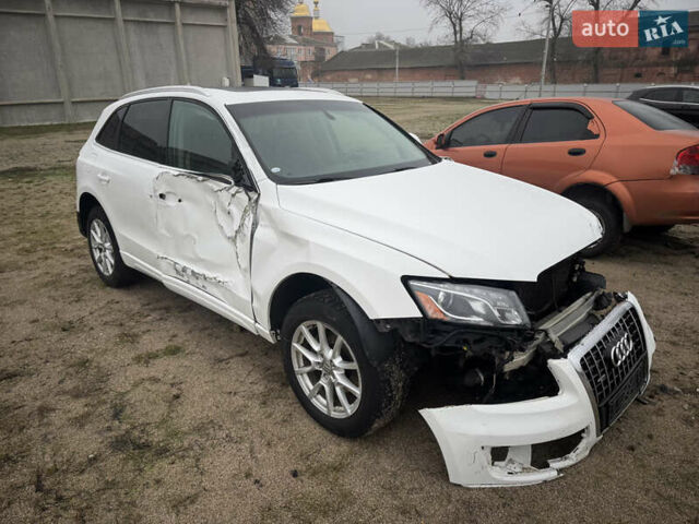 Белый Ауди Ку 5, объемом двигателя 1.98 л и пробегом 220 тыс. км за 7300 $, фото 9 на Automoto.ua