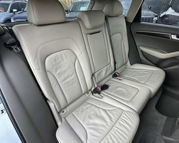 Ауди Ку 5 2011 в Буче на Automoto.ua Белый Ауди Ку 5, объемом двигателя 2 л и пробегом 222 тыс. км за 12950 $, фото 21 на Automoto.ua