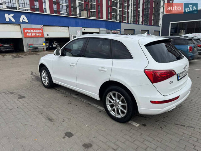 Белый Ауди Ку 5, объемом двигателя 1.98 л и пробегом 246 тыс. км за 11500 $, фото 7 на Automoto.ua