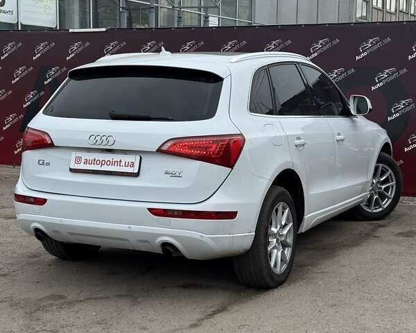 Белый Ауди Ку 5, объемом двигателя 2 л и пробегом 222 тыс. км за 13100 $, фото 7 на Automoto.ua
