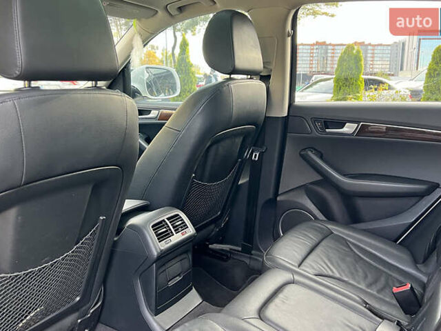 Білий Ауді Ку 5, об'ємом двигуна 1.98 л та пробігом 158 тис. км за 14750 $, фото 22 на Automoto.ua