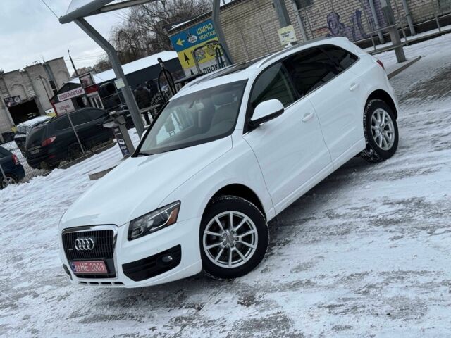 Белый Ауди Ку 5, объемом двигателя 2 л и пробегом 120 тыс. км за 12599 $, фото 2 на Automoto.ua