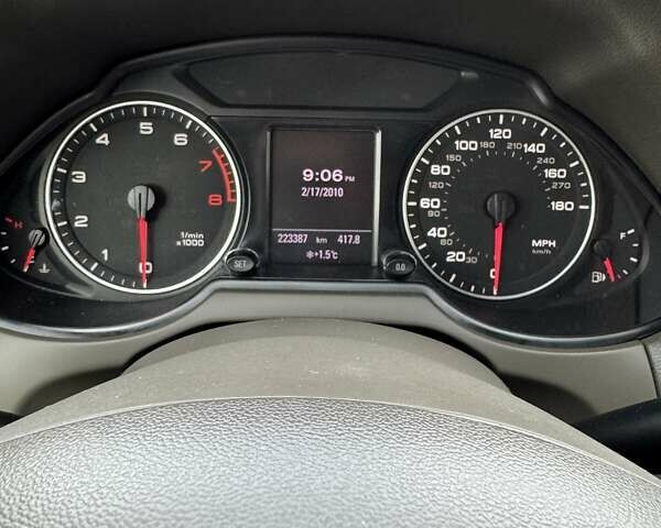 Белый Ауди Ку 5, объемом двигателя 2 л и пробегом 222 тыс. км за 13100 $, фото 17 на Automoto.ua