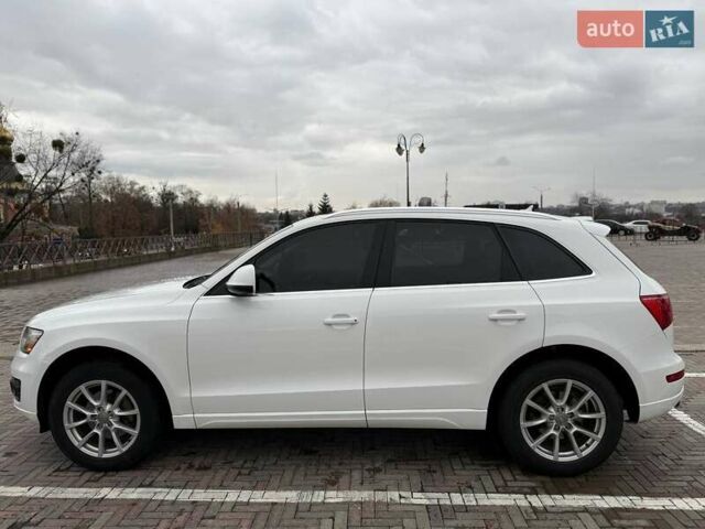 Белый Ауди Ку 5, объемом двигателя 1.98 л и пробегом 105 тыс. км за 13000 $, фото 5 на Automoto.ua