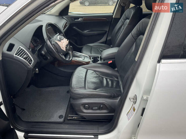 Белый Ауди Ку 5, объемом двигателя 1.98 л и пробегом 220 тыс. км за 7300 $, фото 35 на Automoto.ua