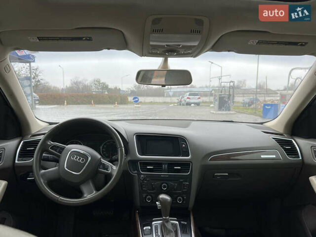 Белый Ауди Ку 5, объемом двигателя 1.98 л и пробегом 291 тыс. км за 10300 $, фото 31 на Automoto.ua