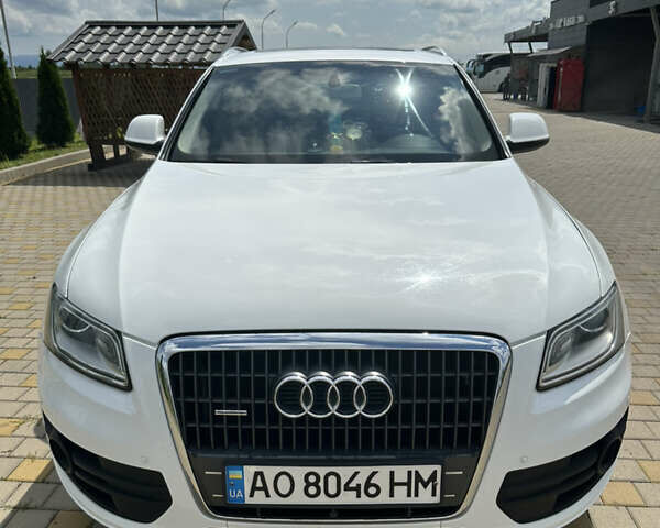 Белый Ауди Ку 5, объемом двигателя 2.01 л и пробегом 207 тыс. км за 13500 $, фото 1 на Automoto.ua