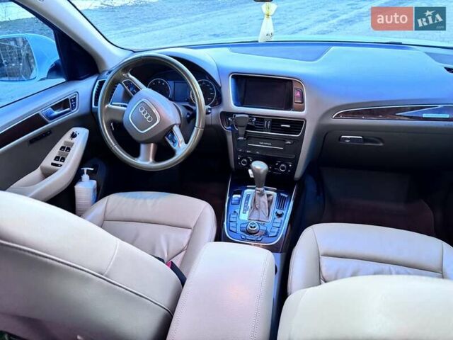 Білий Ауді Ку 5, об'ємом двигуна 1.98 л та пробігом 254 тис. км за 13300 $, фото 30 на Automoto.ua