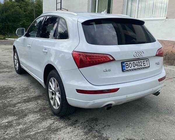 Білий Ауді Ку 5, об'ємом двигуна 2 л та пробігом 76 тис. км за 14000 $, фото 3 на Automoto.ua