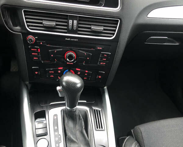 Белый Ауди Ку 5, объемом двигателя 0 л и пробегом 340 тыс. км за 14500 $, фото 21 на Automoto.ua