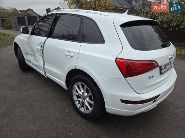 Белый Ауди Ку 5, объемом двигателя 1.97 л и пробегом 272 тыс. км за 9900 $, фото 9 на Automoto.ua