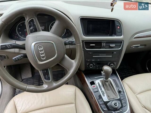 Белый Ауди Ку 5, объемом двигателя 1.98 л и пробегом 223 тыс. км за 11200 $, фото 7 на Automoto.ua
