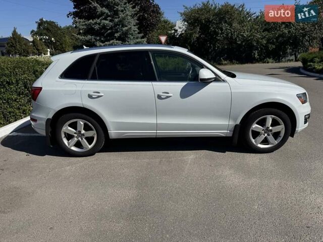 Білий Ауді Ку 5, об'ємом двигуна 1.98 л та пробігом 106 тис. км за 17700 $, фото 6 на Automoto.ua