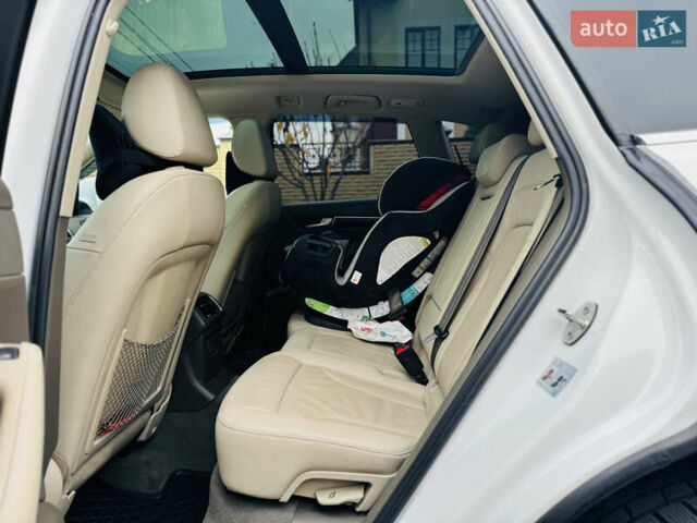 Белый Ауди Ку 5, объемом двигателя 1.98 л и пробегом 225 тыс. км за 12500 $, фото 18 на Automoto.ua