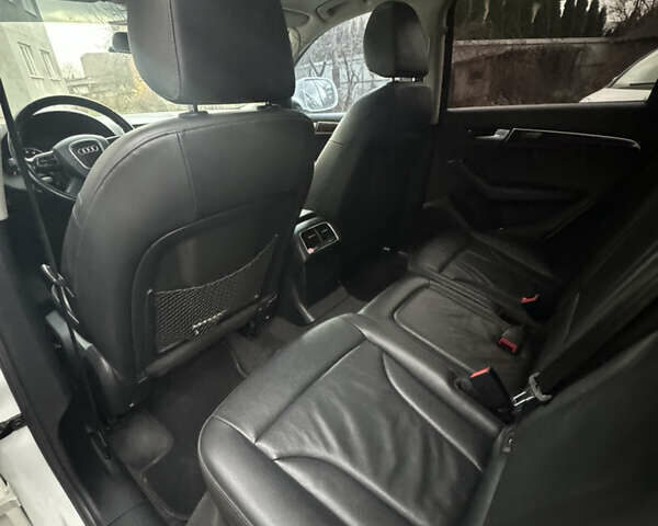 Белый Ауди Ку 5, объемом двигателя 1.98 л и пробегом 215 тыс. км за 11400 $, фото 4 на Automoto.ua