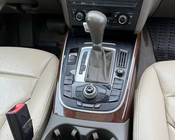 Белый Ауди Ку 5, объемом двигателя 1.98 л и пробегом 223 тыс. км за 11200 $, фото 4 на Automoto.ua