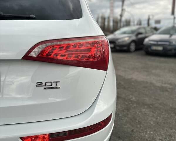 Ауди Ку 5 2011 в Буче на Automoto.ua Белый Ауди Ку 5, объемом двигателя 2 л и пробегом 222 тыс. км за 12950 $, фото 11 на Automoto.ua