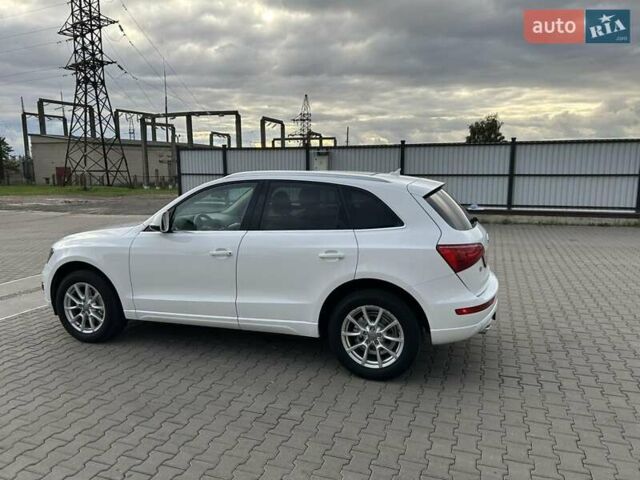 Білий Ауді Ку 5, об'ємом двигуна 2.01 л та пробігом 220 тис. км за 12200 $, фото 12 на Automoto.ua