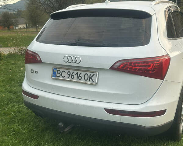 Белый Ауди Ку 5, объемом двигателя 1.97 л и пробегом 370 тыс. км за 15300 $, фото 2 на Automoto.ua