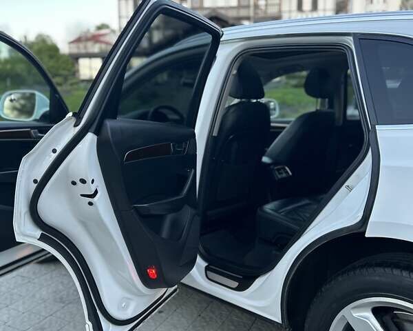 Белый Ауди Ку 5, объемом двигателя 1.98 л и пробегом 170 тыс. км за 13900 $, фото 26 на Automoto.ua