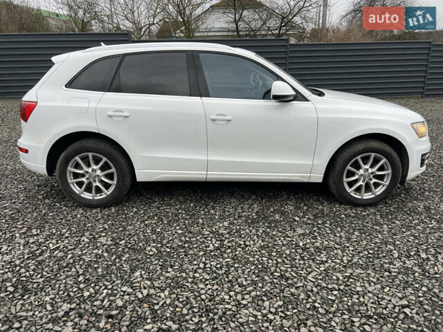 Білий Ауді Ку 5, об'ємом двигуна 2 л та пробігом 292 тис. км за 10100 $, фото 11 на Automoto.ua