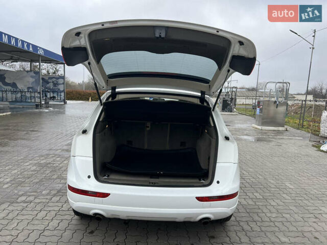 Белый Ауди Ку 5, объемом двигателя 1.98 л и пробегом 291 тыс. км за 10300 $, фото 40 на Automoto.ua