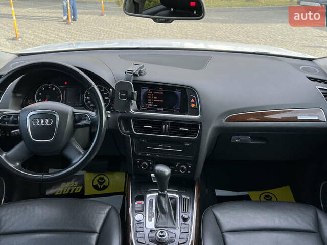 Білий Ауді Ку 5, об'ємом двигуна 1.98 л та пробігом 158 тис. км за 14750 $, фото 8 на Automoto.ua