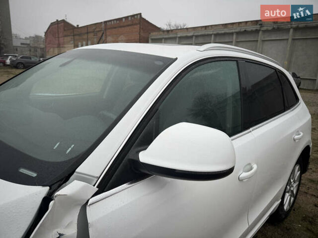 Белый Ауди Ку 5, объемом двигателя 1.98 л и пробегом 220 тыс. км за 7300 $, фото 14 на Automoto.ua