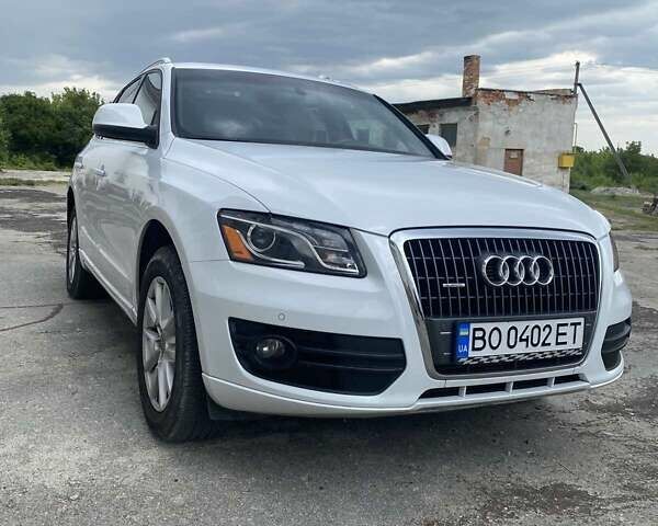 Білий Ауді Ку 5, об'ємом двигуна 2 л та пробігом 76 тис. км за 14000 $, фото 1 на Automoto.ua
