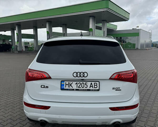 Ауди Ку 5 2012 в Ровно на Automoto.ua Белый Ауди Ку 5, объемом двигателя 1.98 л и пробегом 259 тыс. км за 15200 $, фото 5 на Automoto.ua